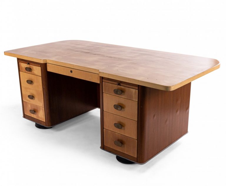 https://rent.newelstaging.com/wp-content/uploads/2020/06/mid-century-executive-desk-062336-1-lg-768x635.jpg